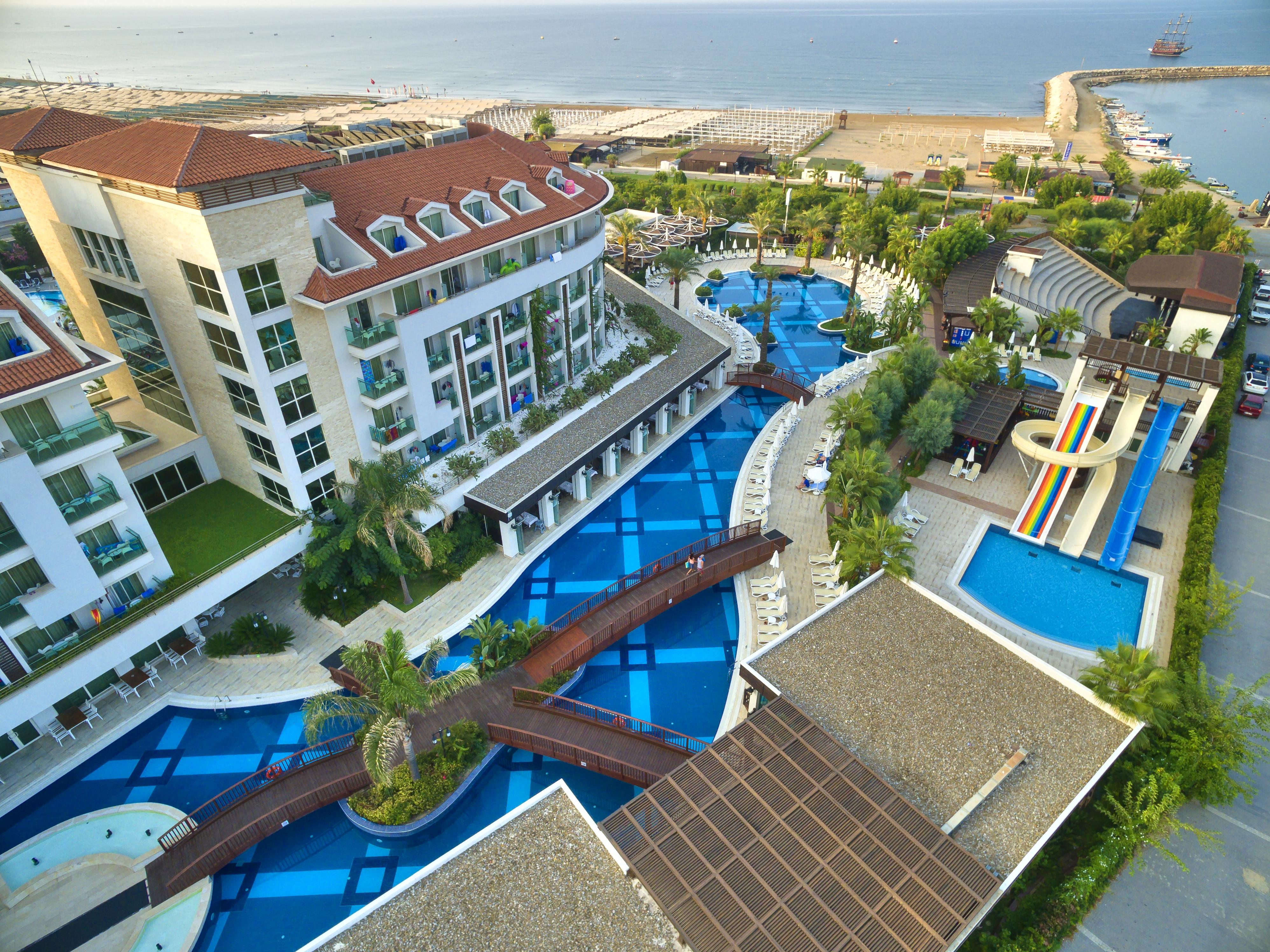 Sunis Evren Beach Resort Hotel & Spa Side Exterior foto